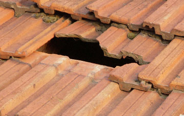 roof repair Huntshaw, Devon